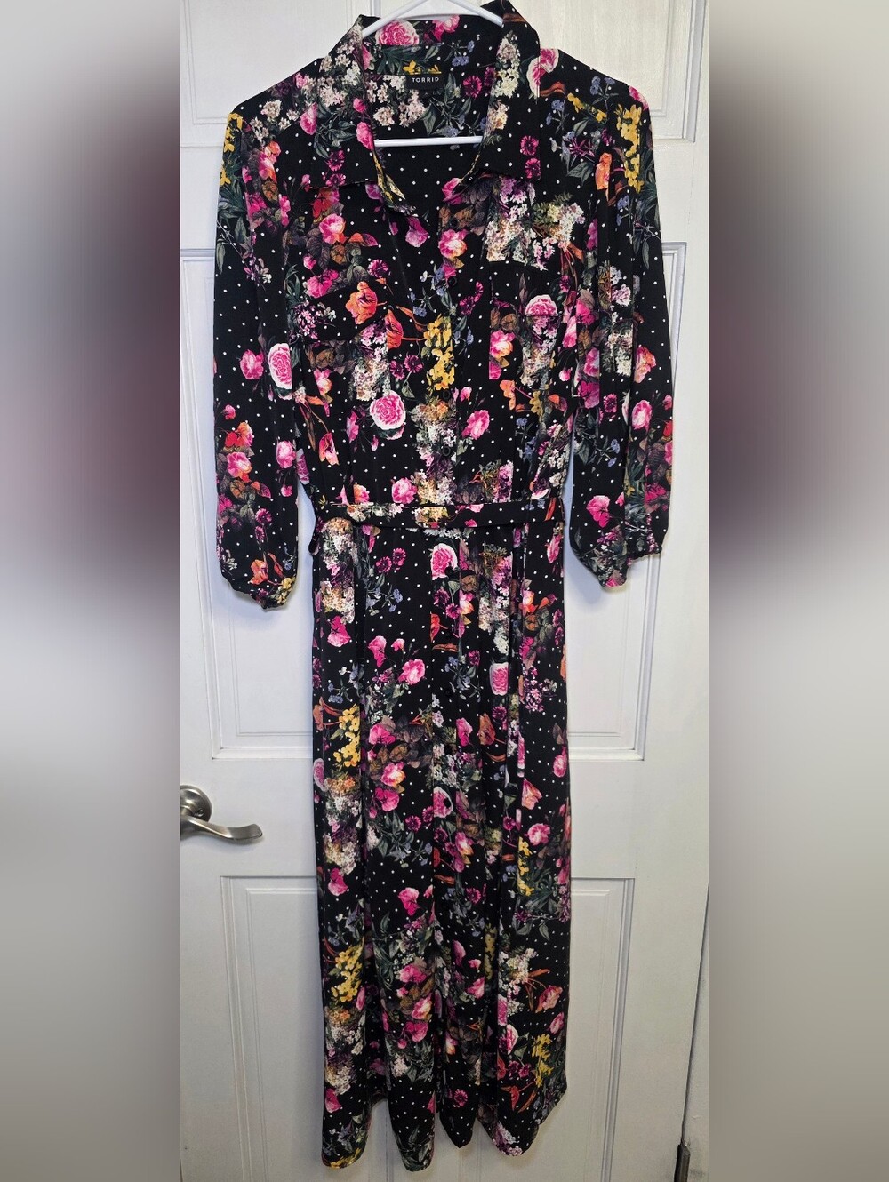 Torrid Black Polka Dot Floral Button Front Maxi Dress w/belt- Size 0 (XL)